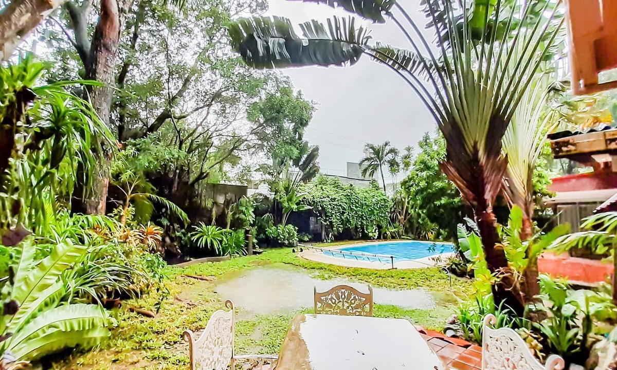 Iloilo City Proper Hotel | Chito's Hotel