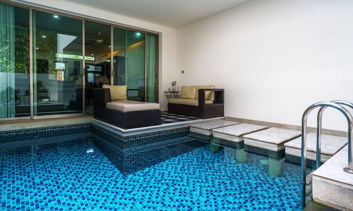 Rawai Villa | Chocolate Beachfront 2 BR Pool Villa
