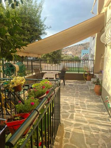 Paloukia Apartment | Chrisa's Home