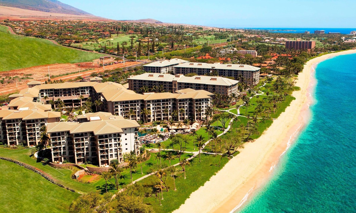 Lahaina Resort | CHRISTMAS ON THE BEACH! Luxury Oceanfront 2 Bedroom Villa at Westin Ka'anapali