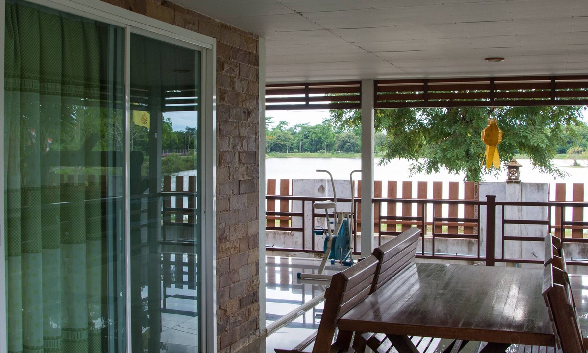 Chum Phae Hotel | Chum Phae Lagoon Resort