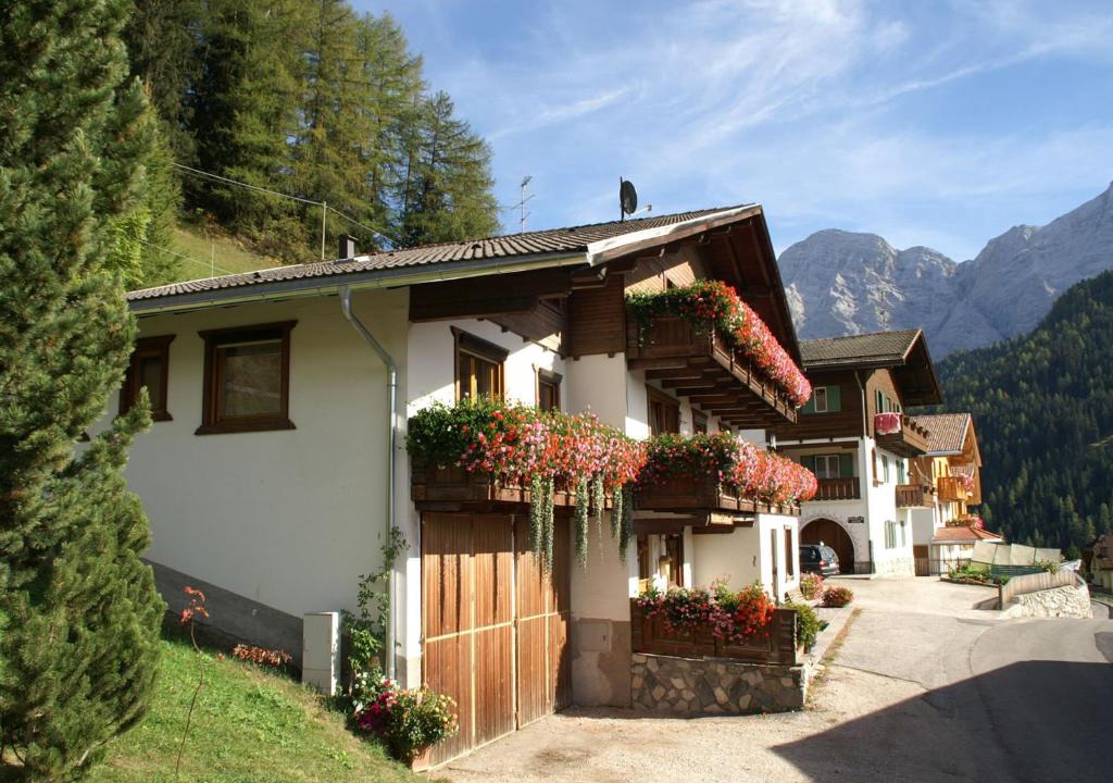 San Genesio Apartment | Ciasa Complojer