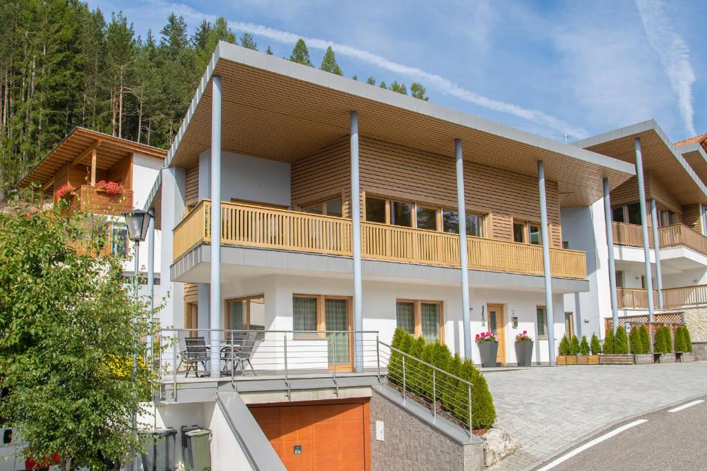 La Villa Apartment | Ciasa Dolomites