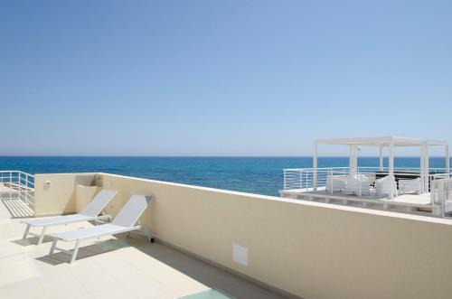 Cicirata Apartment | Cicirìa - Private Seafront Suites