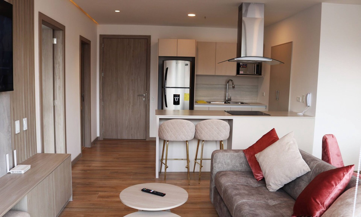 Financial District Apartment | Cinnamon Suite - Comfy - Private- NEW - Stylish