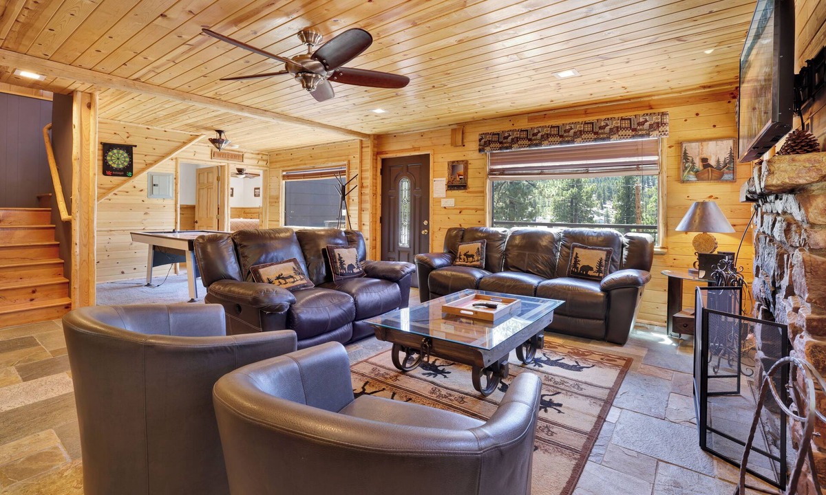 Boulder Bay Cabin | Circle Views #1602