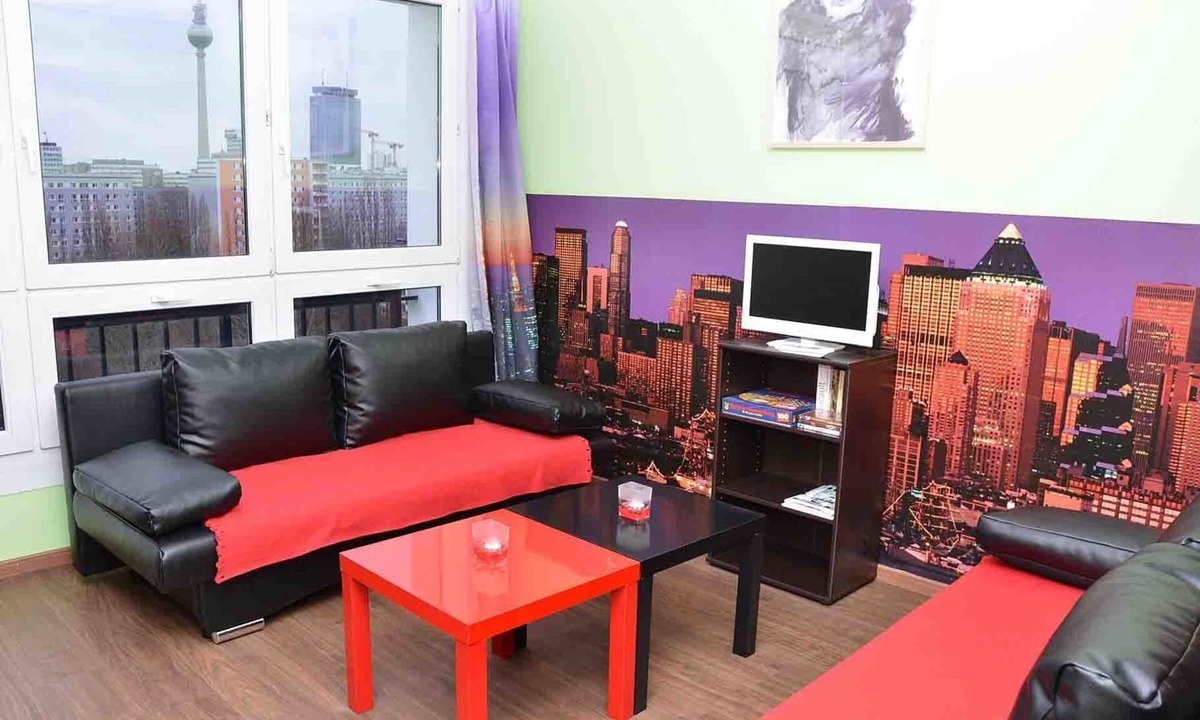 Friedrichshain Apartment | city ALEX & top view