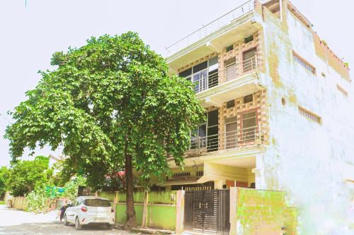 Satna Hostel | City Boys Hostel