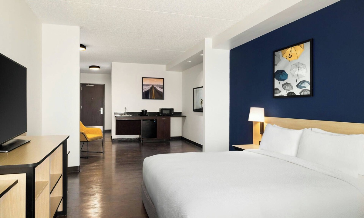 Northeast Hotel | City Express by Marriott Washington, DC Northeast