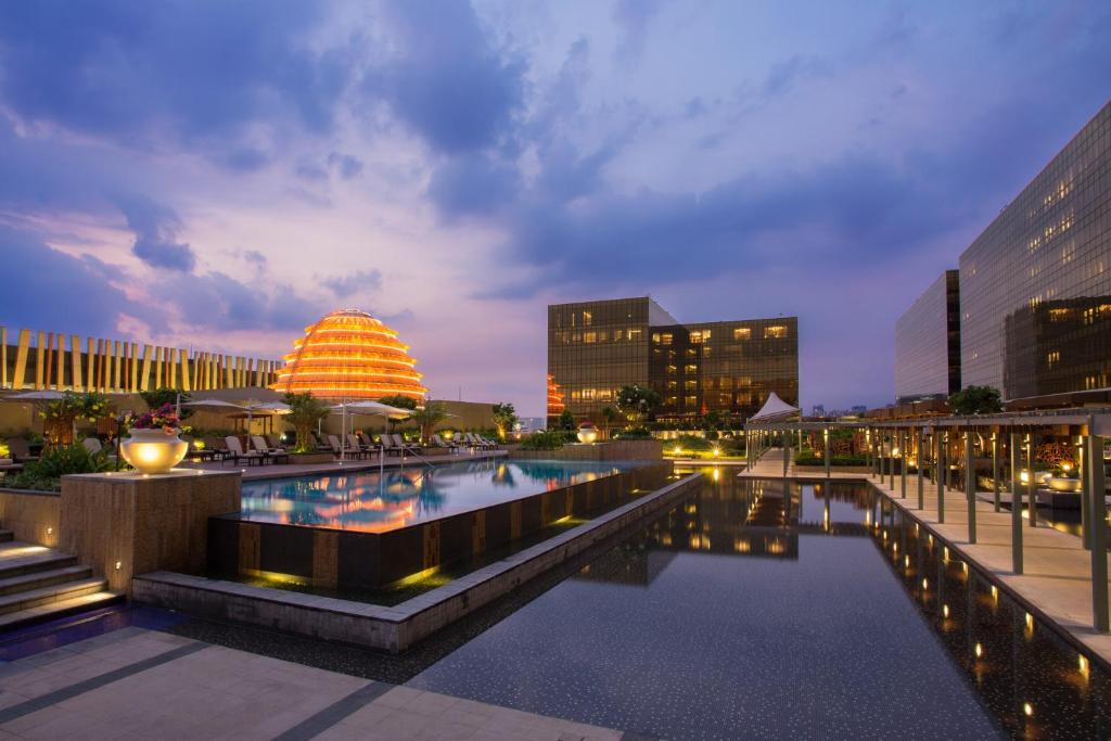 Tambo Hotel | City of Dreams - Nobu Hotel Manila