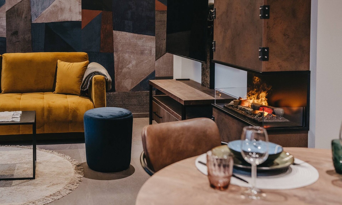 Wolframs-Eschenbach Apartment | City Side Junior Suite with view of the old town