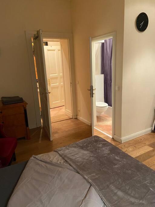 Charlottenburg Apartment | City West Berlin