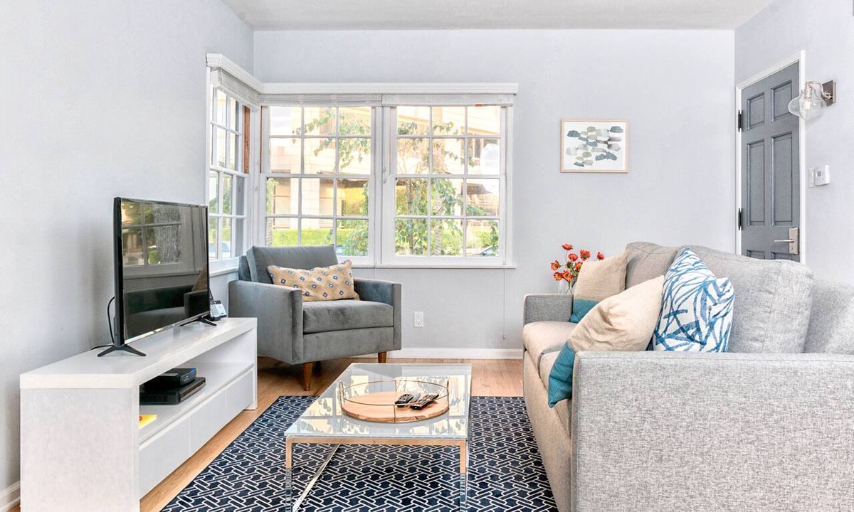 Burbank Apartment | Cityscape Lodging
