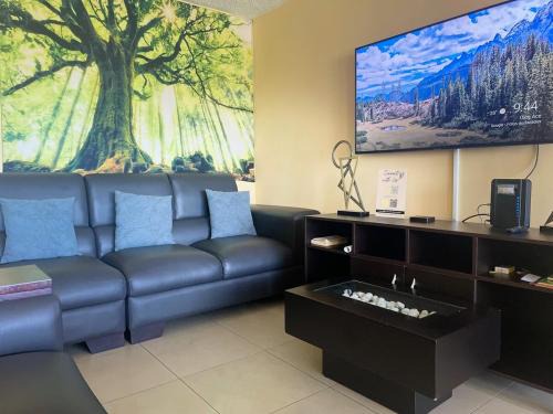 Barrio Santa Lucia Apartment | CL127 Modern Penthouse