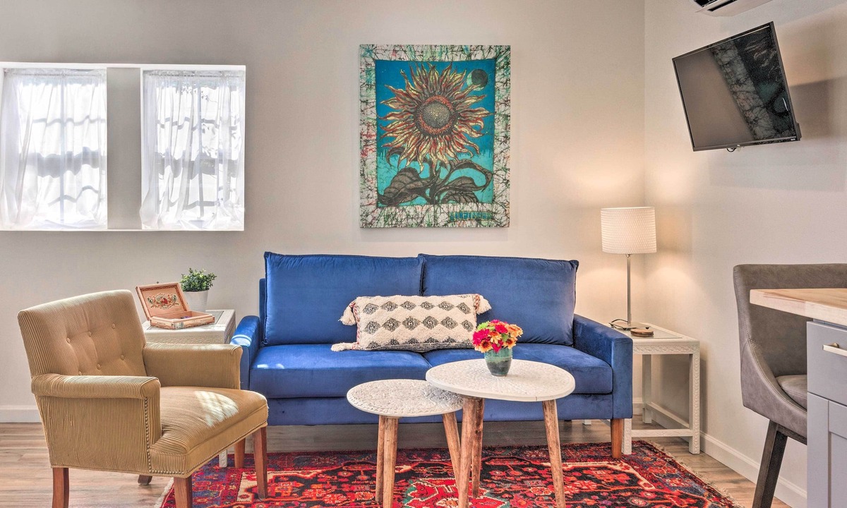 Wade Hampton Cottage | Claire’s Cottage ~ 4 Mi to Downtown Greenville!