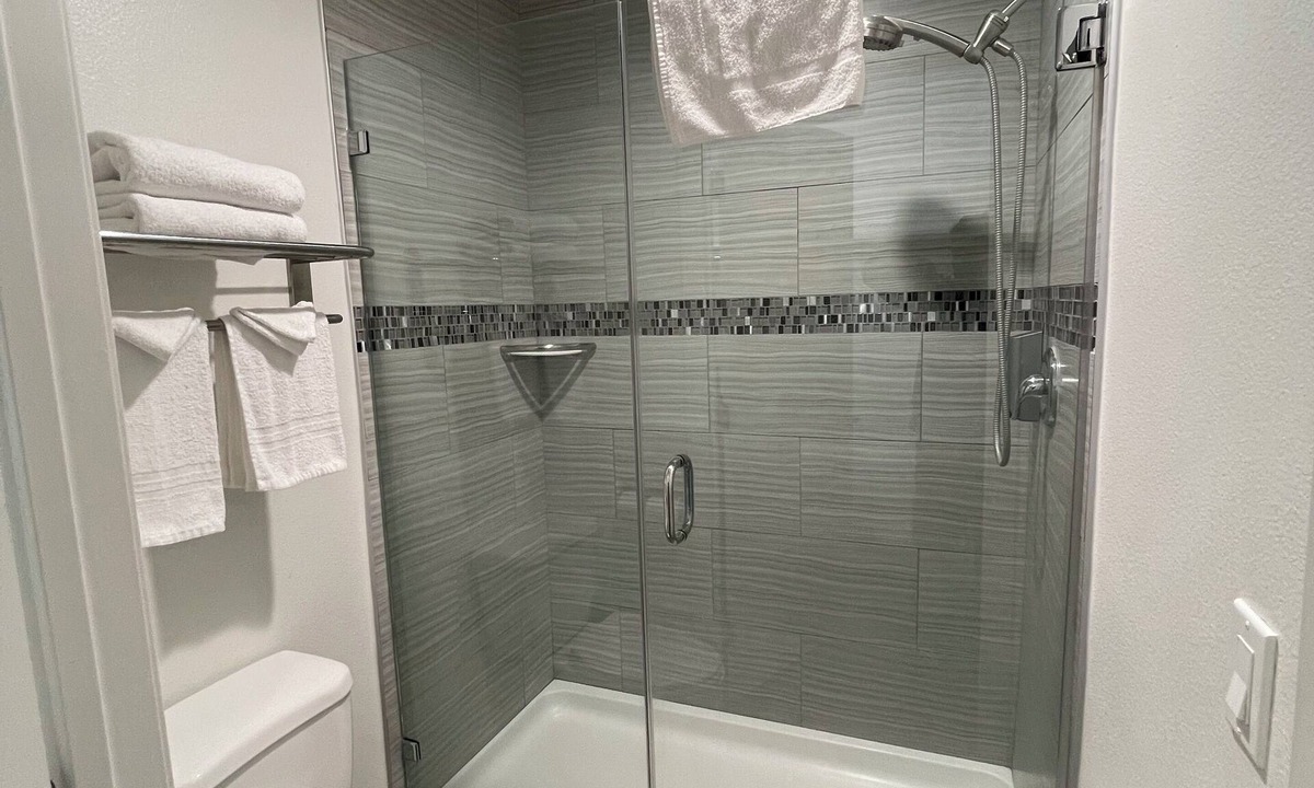 Claremont Hotel | Claremont Lodge
