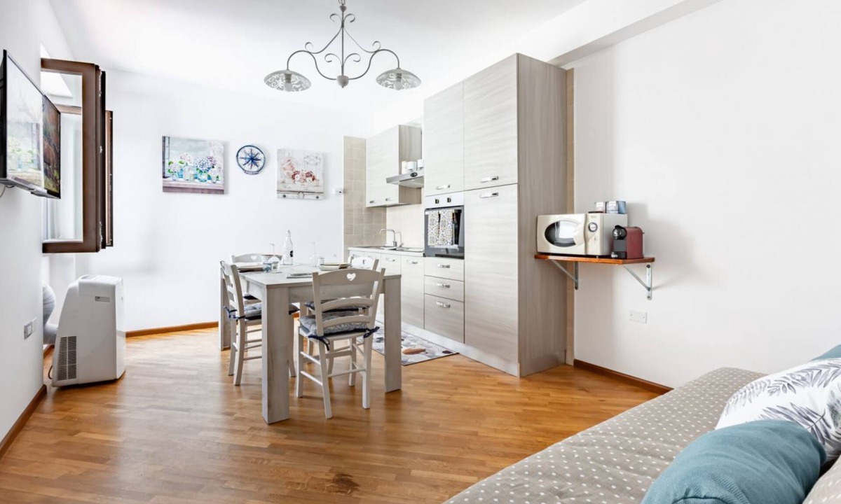 Calasetta Apartment | Clasetta-nice Apartment Near Sottotorre Beach