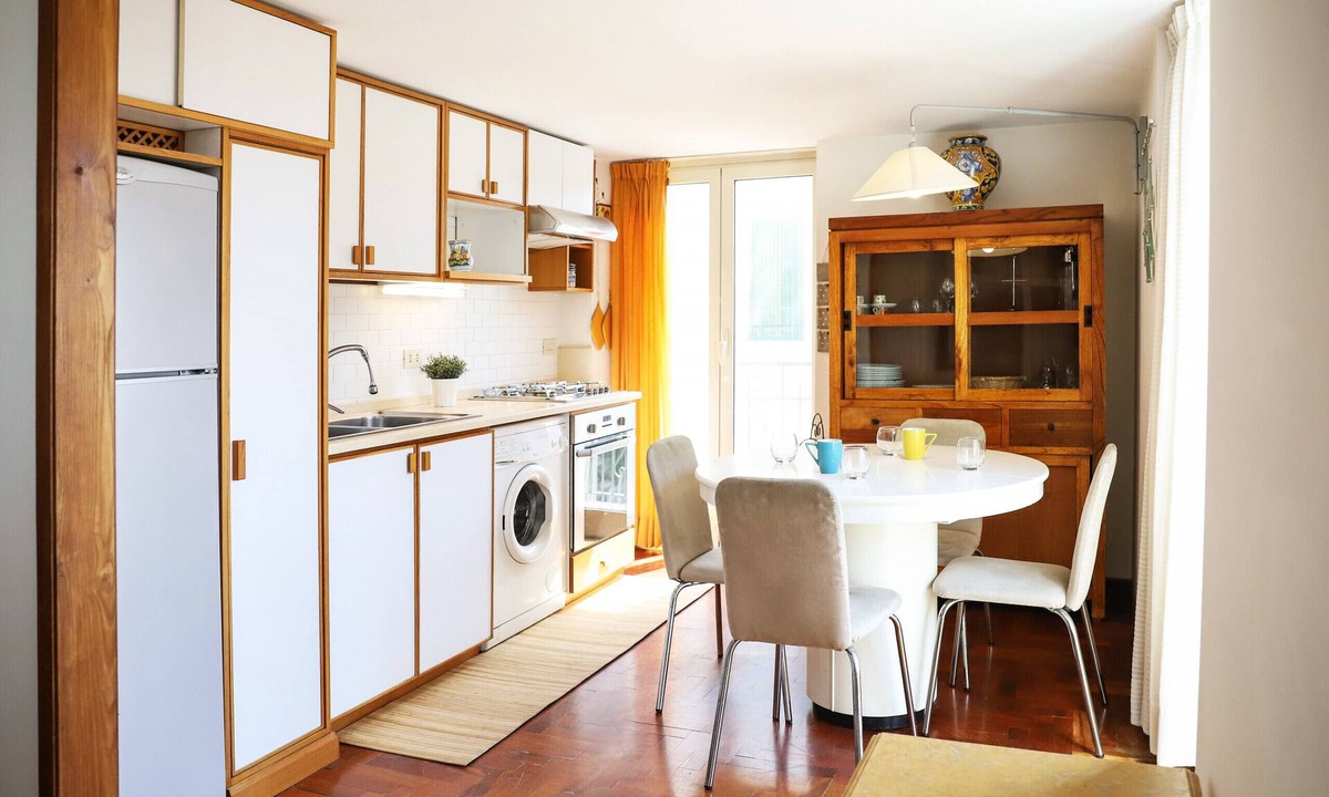 Bagnoli Apartment | Classic Apartment in Bagnoli by Wonderful Italy