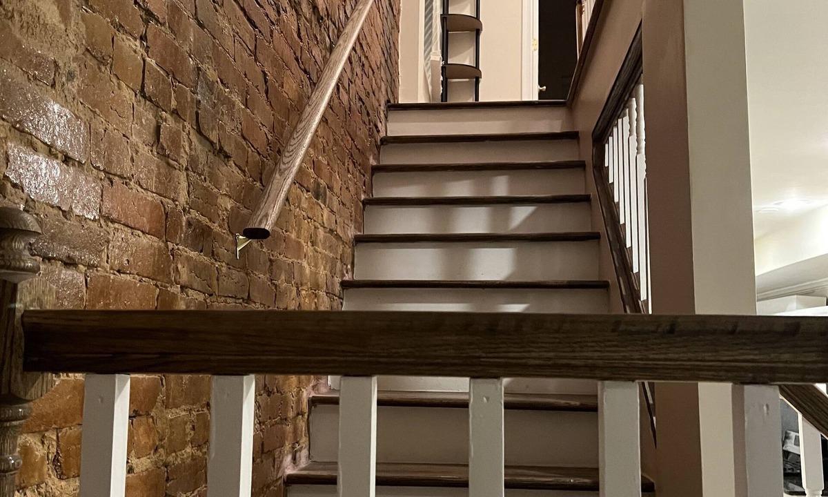 H Street Corridor House | Classic DC Row Home! Close to everything!
