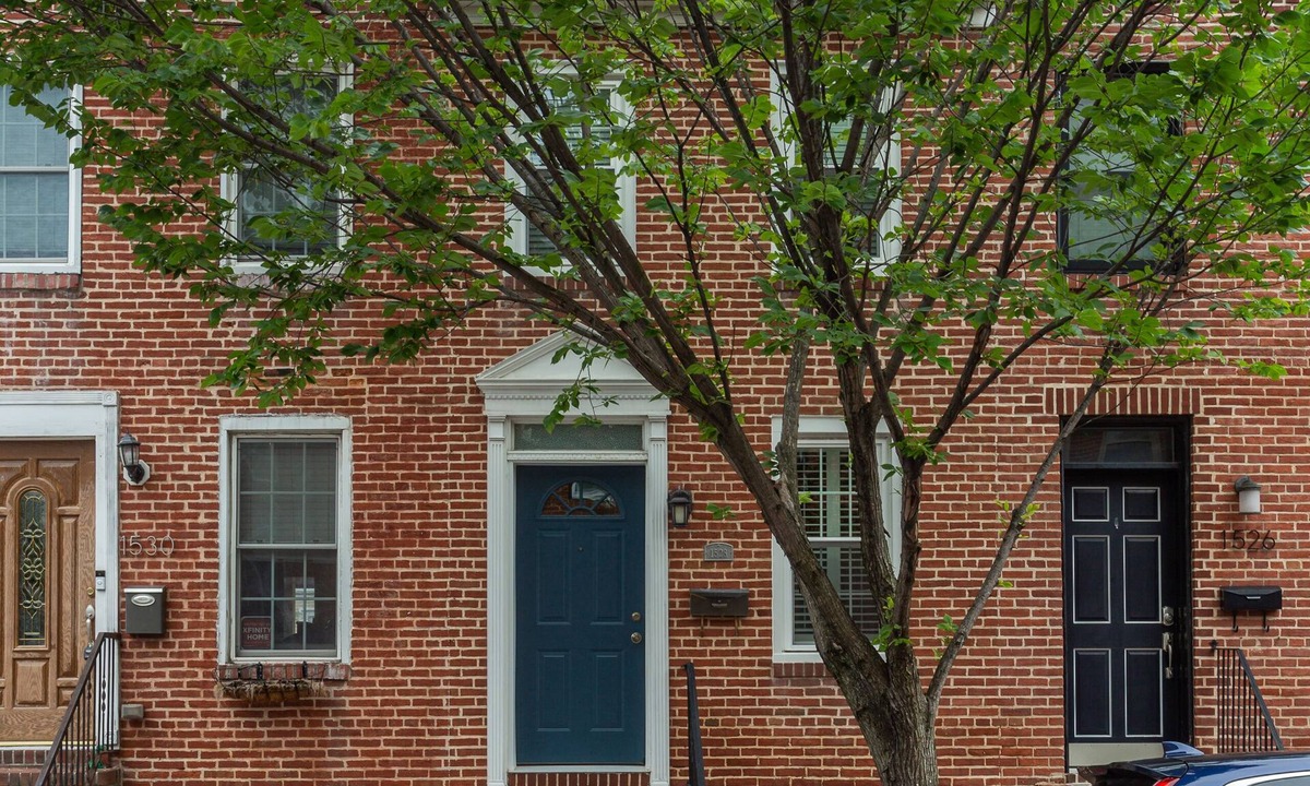 Riverside House | Classic Federal Hill Rowhouse