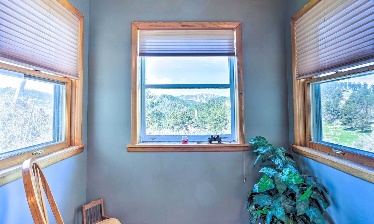 Deadwood Cottage | Classic Mountain Home, Half Mi to Main Street