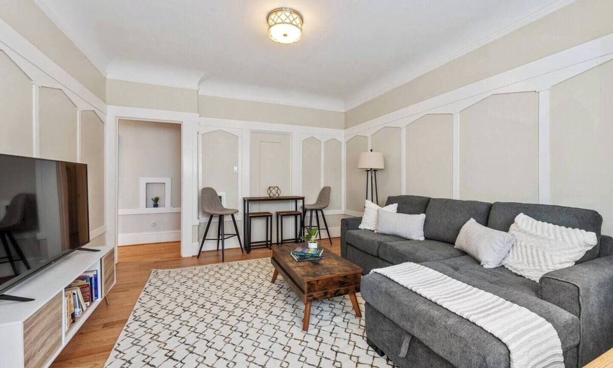 Richmond District Apartment | Classic Richmond Flat with 1BR/1BA Comfort Near Golden Gate Park, Lincoln Park & Dining Corridors