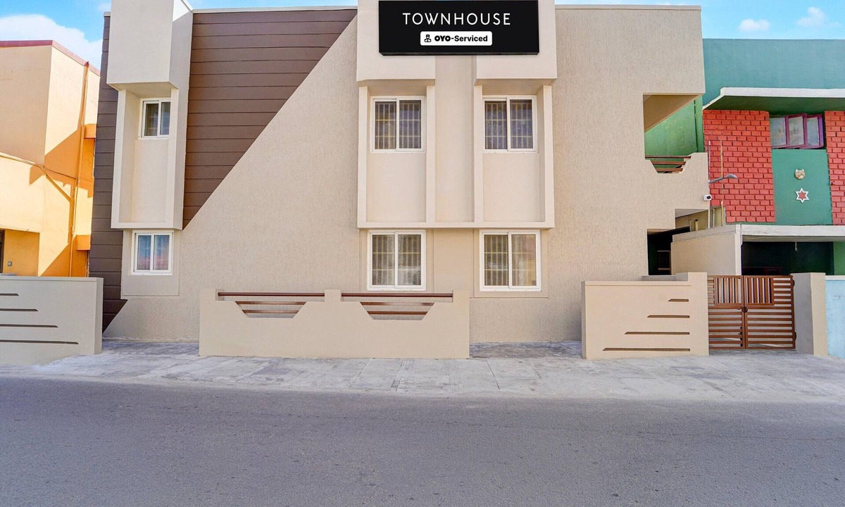 Coimbatore House | Classic Saibaba Colony Bus Terminal
