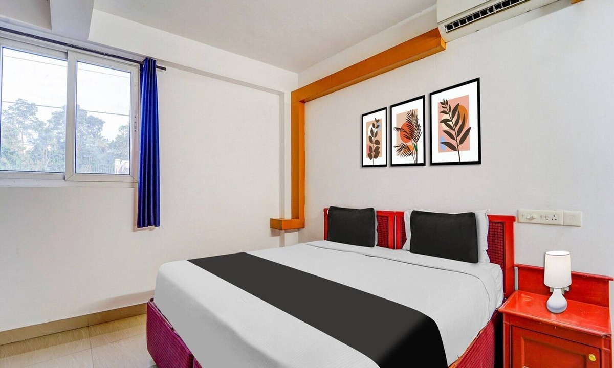 Arpookara House | Classic With Balcony Olive Residency