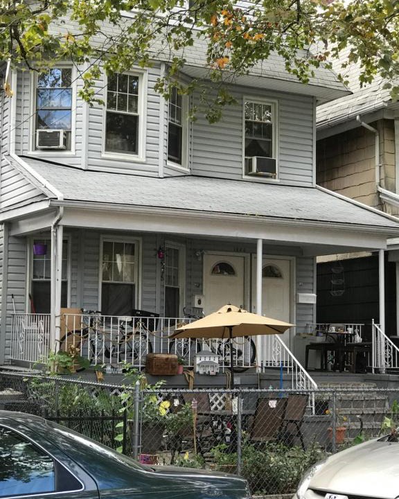 Homecrest House | Classical American House 4