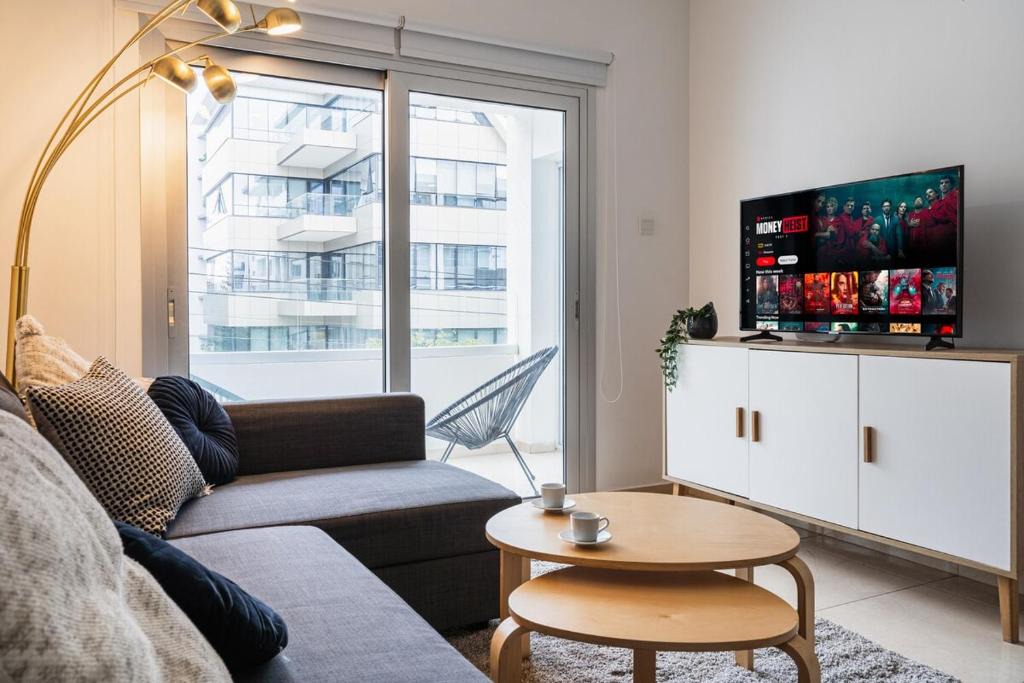 Acropolis Apartment | Classy 2BR Central Café Suite Strovolos