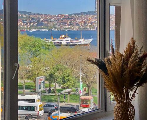 Kabatas Apartment | Classy Flat FINDIKLI-TAKSIM