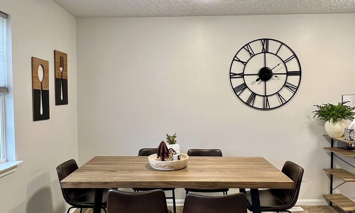 Williamstown House | Clean 3 bedroom, 2.5 bathroom townhouse within minutes of the Ark Encounter!
