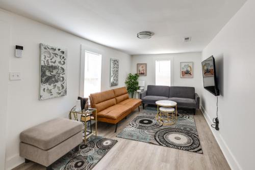Bessemer House | Clean Birmingham Home | Fenced Yard | Bessemer