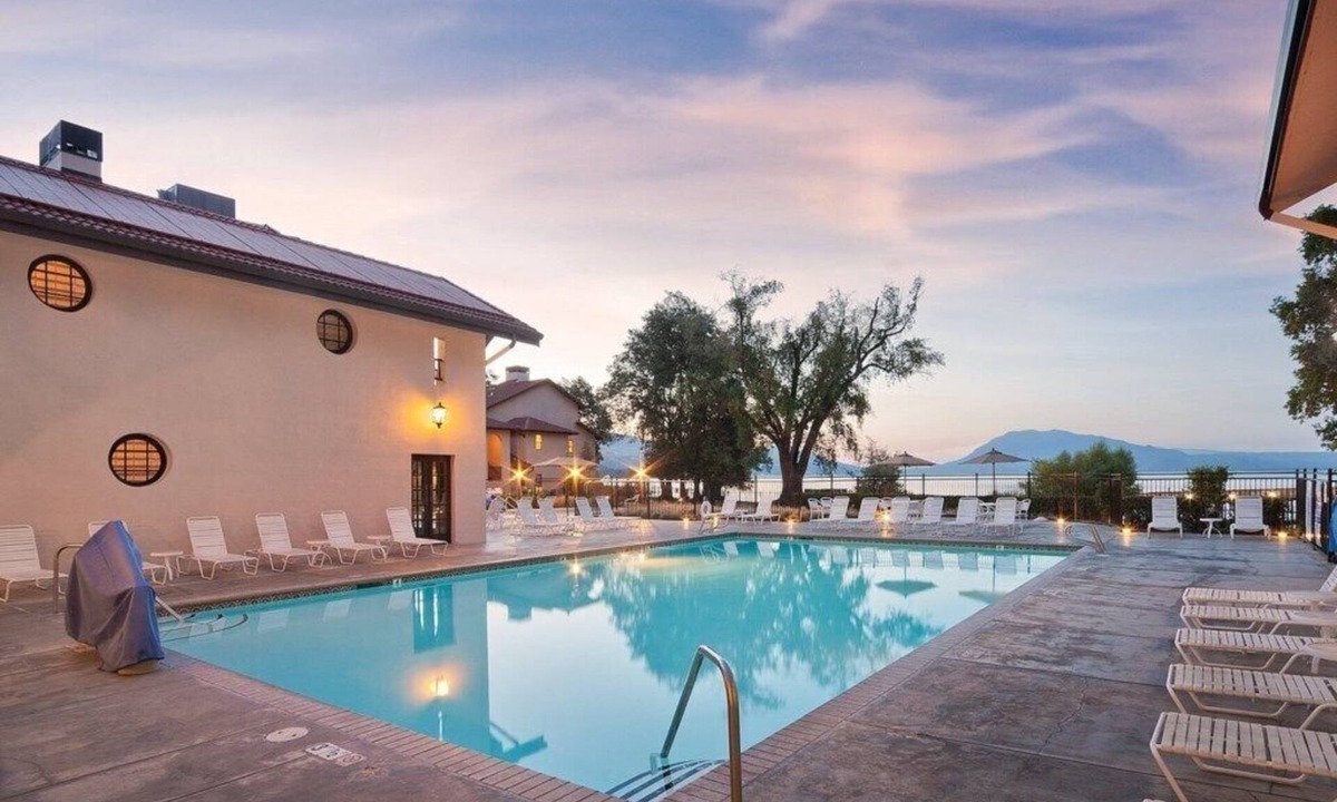 Nice Resort | Clear Lake | Relaxing Retreat | Pool + Lake