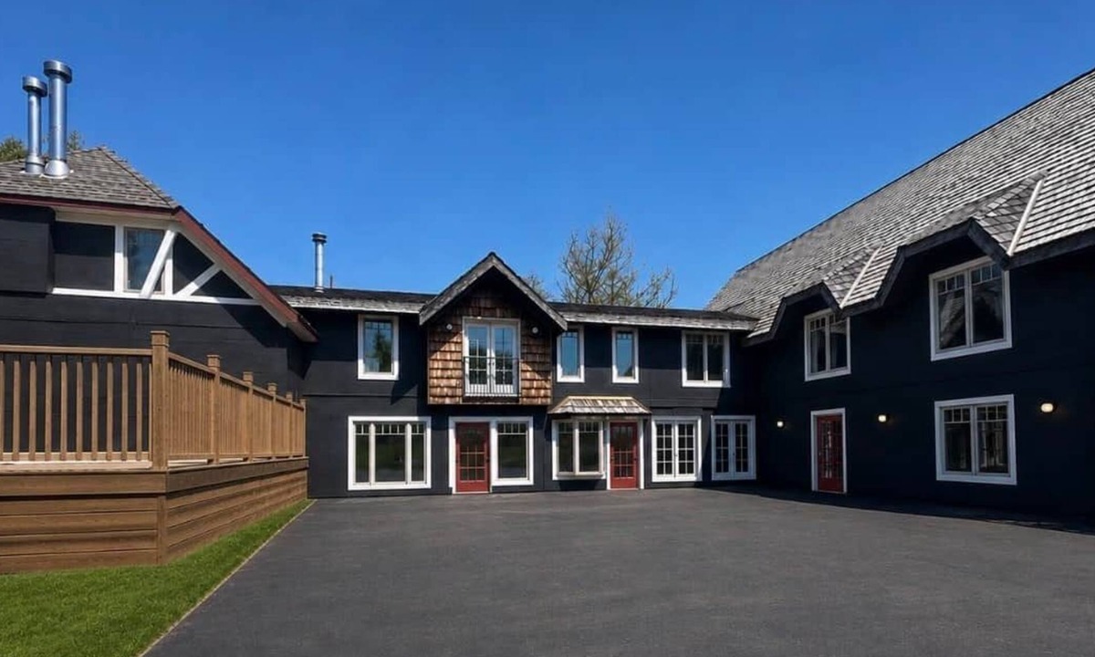 Stayner House | Clearview Ranch Estates