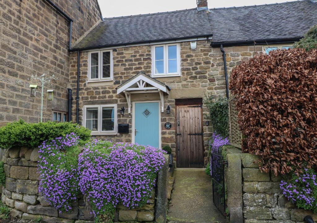 Crich House | Clematis Cottage
