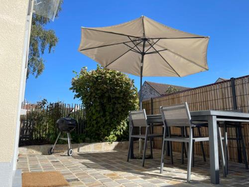 Bretigny-sur-Orge Apartment | Climatisation, Parking privé, Maison plein pied proche gare, 1 chambre, capacité 4