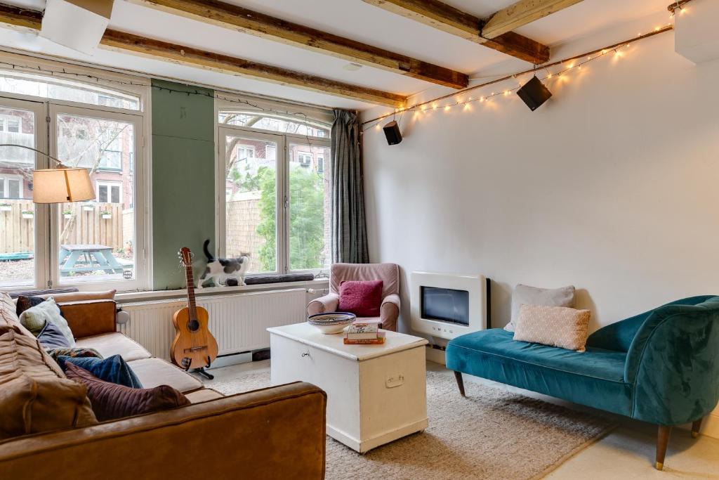 De Weteringschans Hostel | ClinkCoco