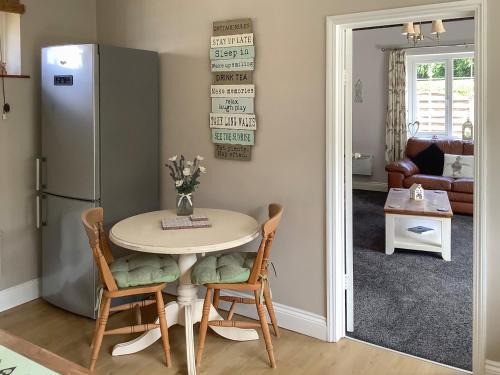 East Dereham House | Clinton Cottage