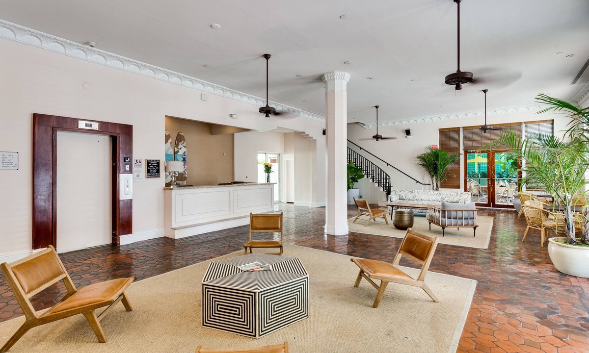 Flamingo/Lummus Hotel | Clinton Hotel South Beach