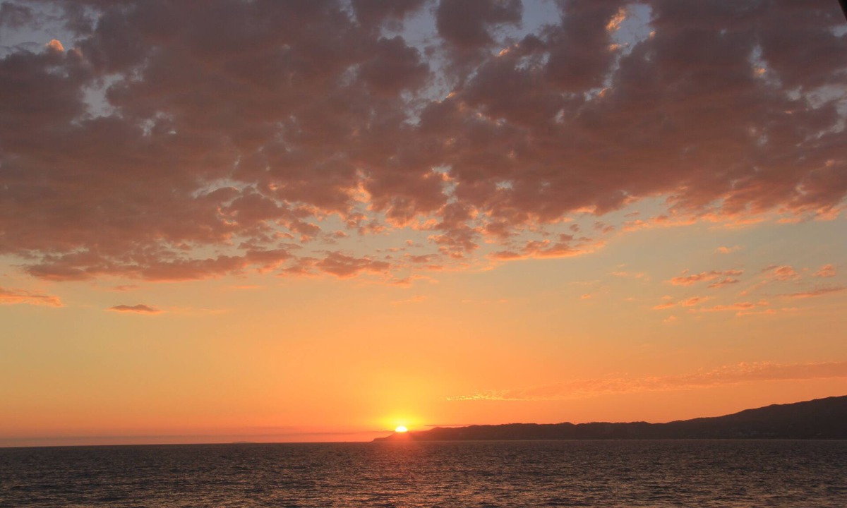Area Militar de Vallarta Resort | Close to all the fun and food Puerto Vallarta has to offer while on the beach.