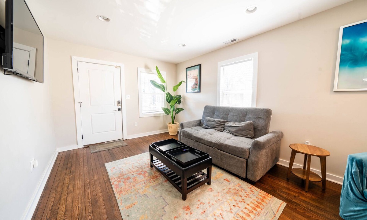Wyandotte House | ⭐Close to Churchill Downs, Expo center, Broadbent⭐