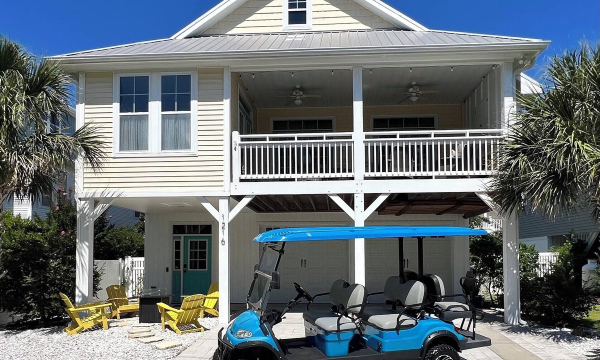 Wilmington Beach House | Close to Everything, Family & Dog Friendly, Covered Porch, Golf Cart