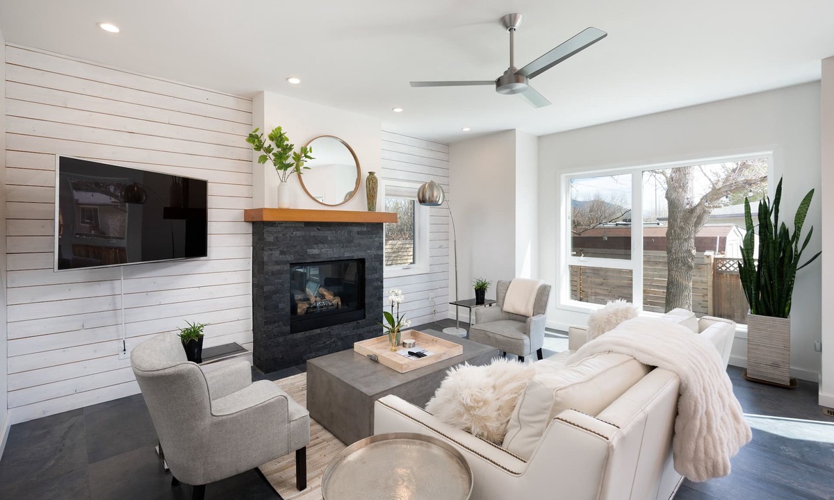 Bozeman House | Close To Everything, Away From It All: 3 Bdrms + Peloton + Fiber Optic Internet!