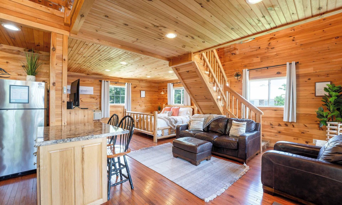 Bryant Cabin | Cloud 9 Cabin with an indoor pool, hot tub, & fire pit!