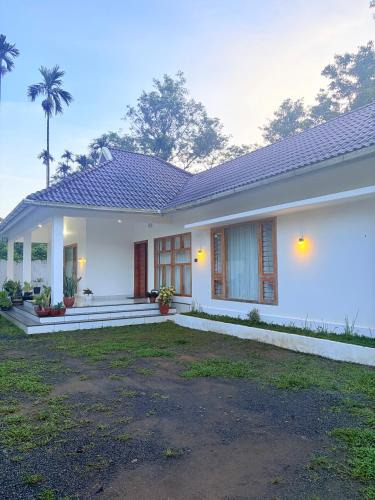 Kalpetta Apartment | Cloud Home a pinterest home in tropics View Stay in Kalpetta