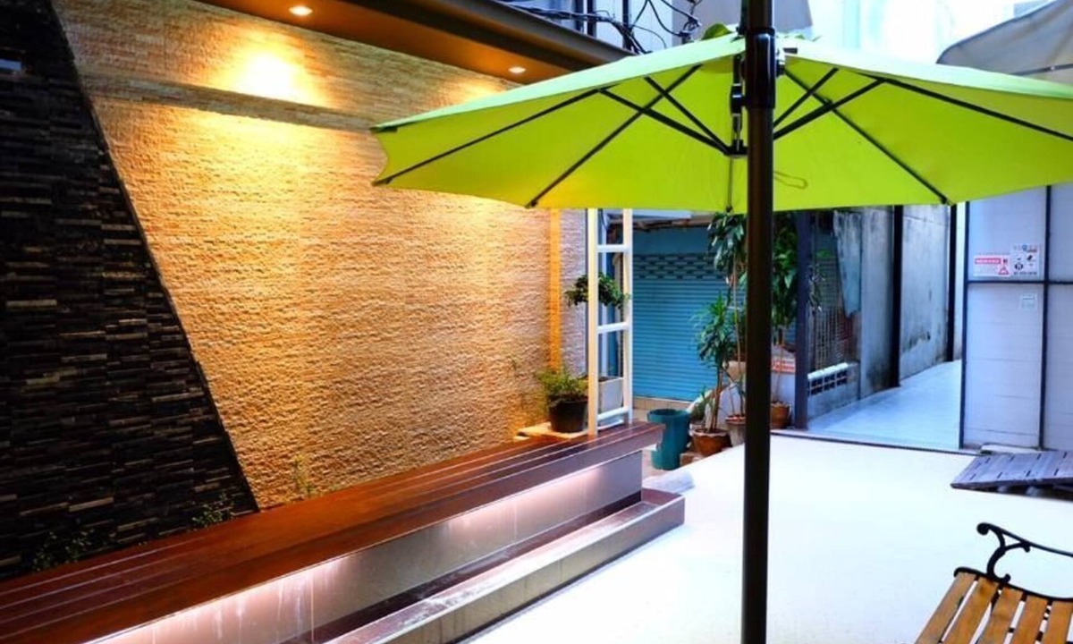 Thanon Phaya Thai Hotel | Cloud Nine Lodge