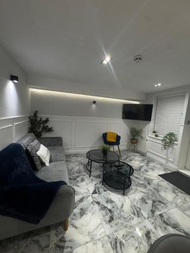Wakefield Apartment | Cloud Quarters II