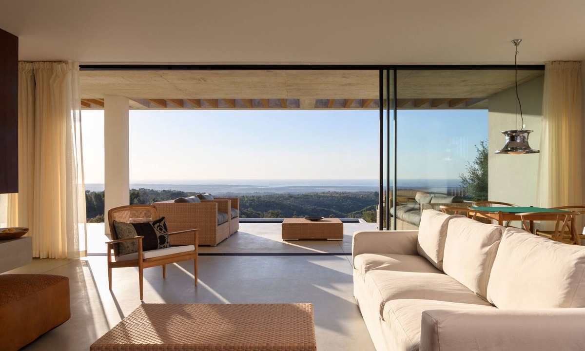 Sao Francisco da Serra Villa | Coast View Villa by CadenzaLux