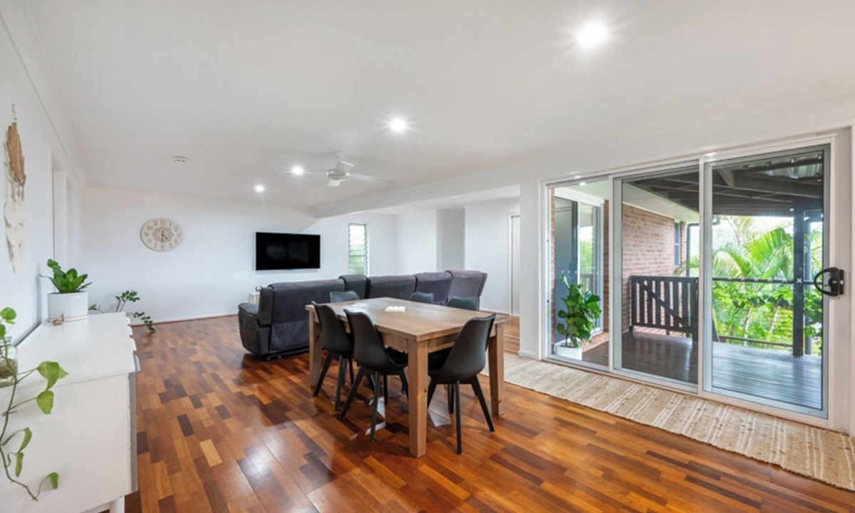Woolgoolga House | COASTAL CHILL